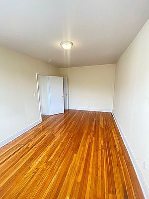 1st image of 25 Seaman Ave #5F
