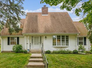 740 Hoyt Ave E, Saint Paul, MN 55106