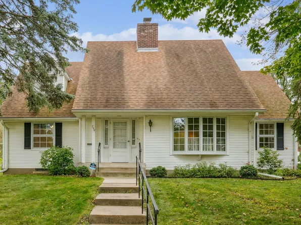 740 Hoyt Ave E, Saint Paul, MN 55106