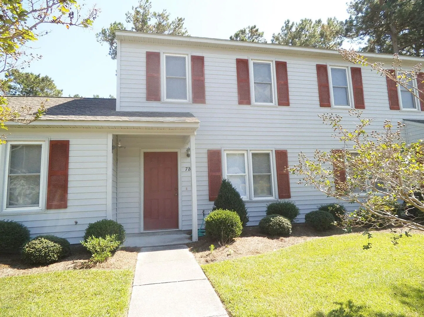 7 Port West Court — Photo 1