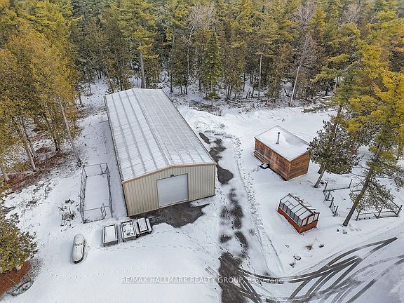 3rd image of 618 Corkery Rd
