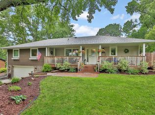 16624 Elm Dr, Minnetonka, MN 55345