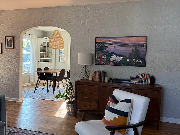 920 Jefferson St NE — Photo 7
