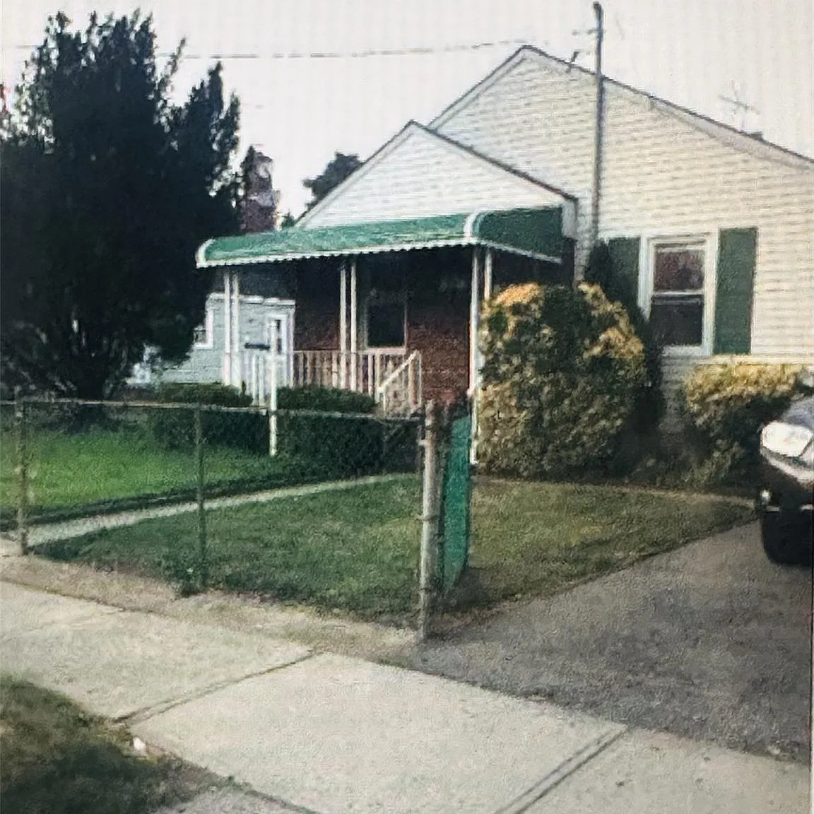 2 bed, $3,950 — Photo 1
