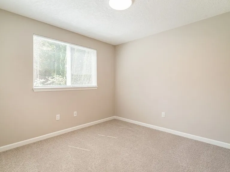 4804 SW Palatine St — Photo 21