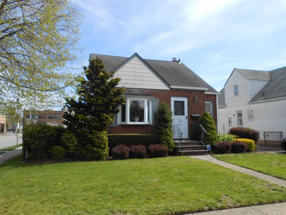 1st image of 239 Arlington St