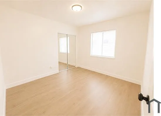 8410 S Figueroa St #3 — Photo 6