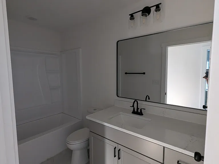 2105 Vista Rosa #B — Photo 8