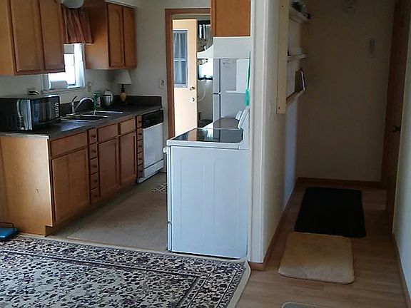 5th image of 104 Hill Ct