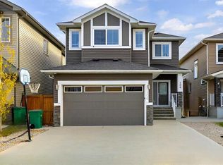 106 W Baysprings Gdns SW, Airdrie, AB T4B 5C6