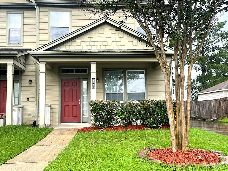 23623 Twisting Falls Dr — Photo 2