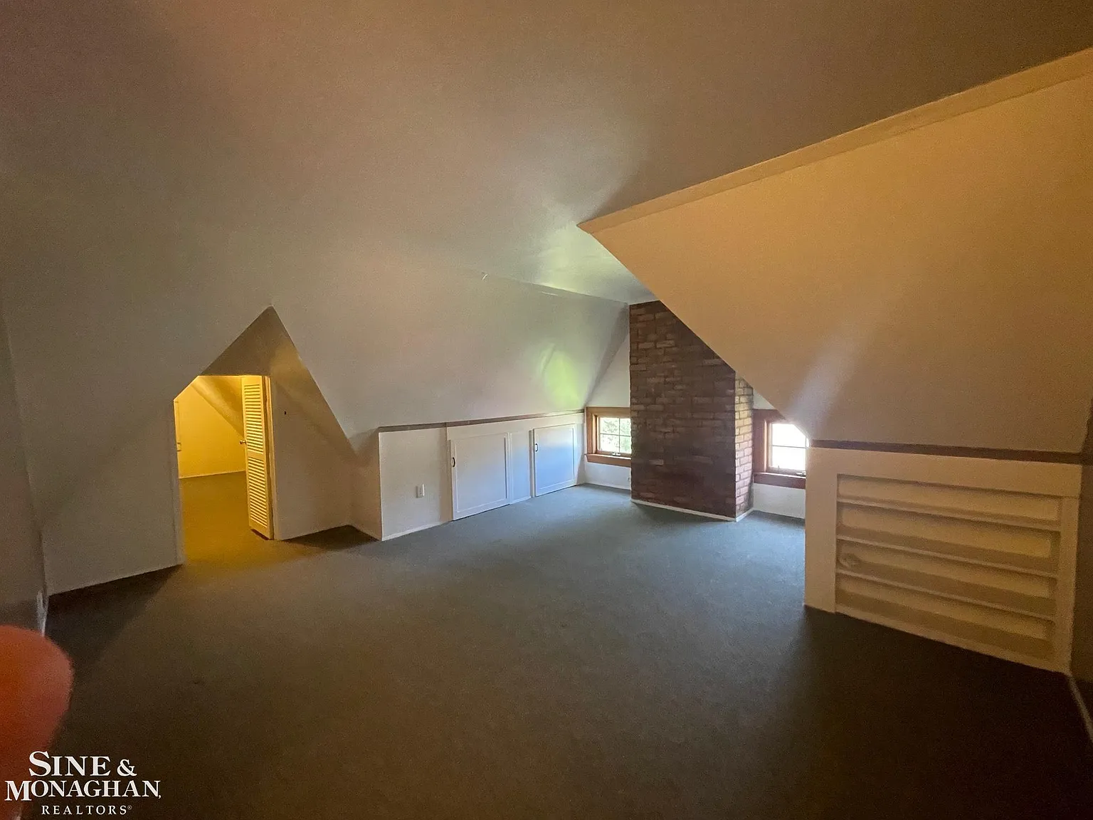 2 bed, 1.0 bath, 1200 sqft, $1,275 — Photo 3