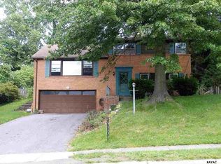 2816 Eastwood Dr, York, PA