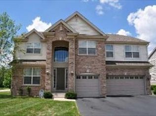 423 Post Oak Cir, West Chicago, IL 60185