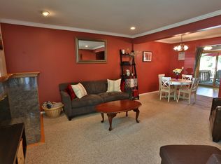 918 Stonegate Ln, Stanhope, NJ 07874