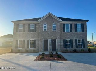 312 S Pointe Dr UNIT A, Winterville, NC 28590