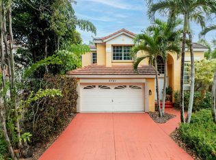 2721 Montevideo Ave, Cooper City, FL 33026