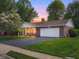 1970 Hampton Rd, York, PA 17408