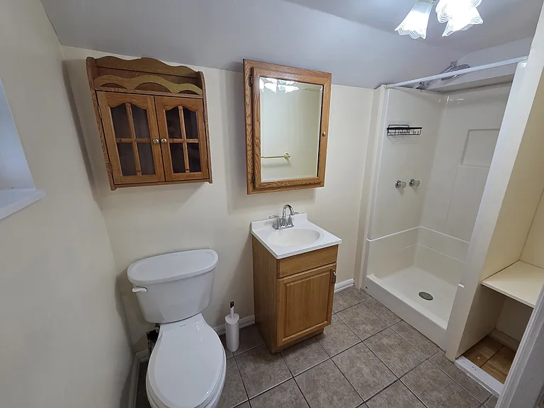 313 Rinne St — Photo 8