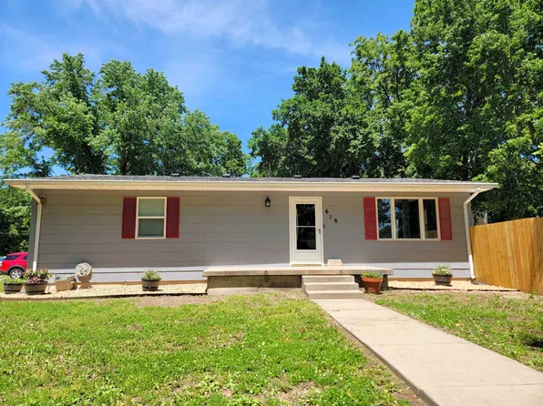 618 NW 8th St #800, Abilene, KS 67410