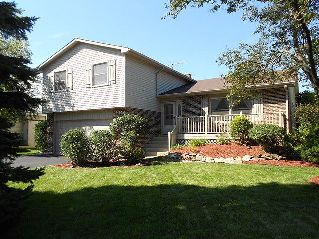 1st image of 1044 W Park Place Dr