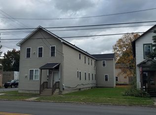 790 2nd Ave, Troy, NY 12182
