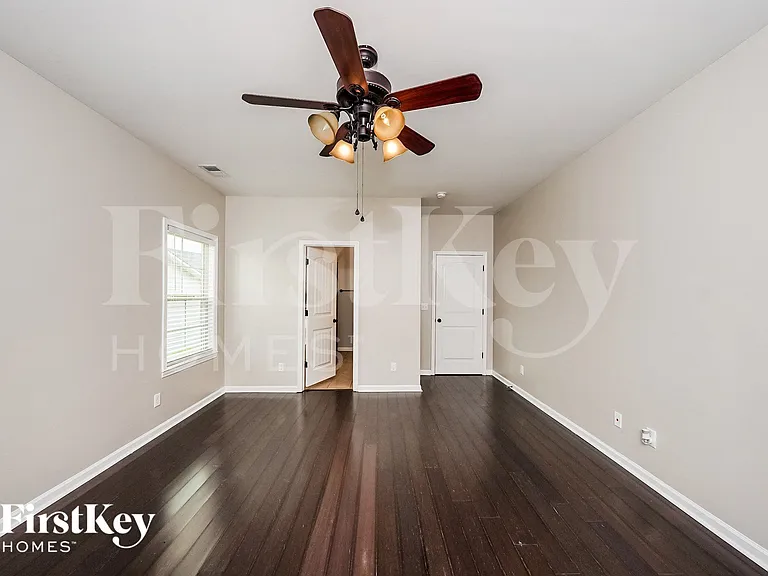 345 Deer Creek Way — Photo 8