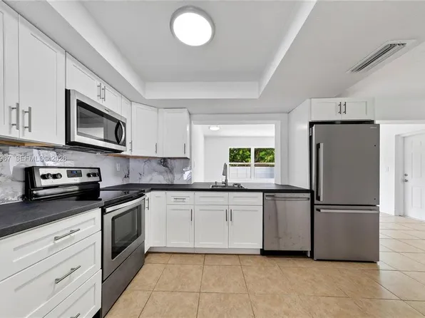 7490 NW 23rd St, Fort Lauderdale, FL 33313