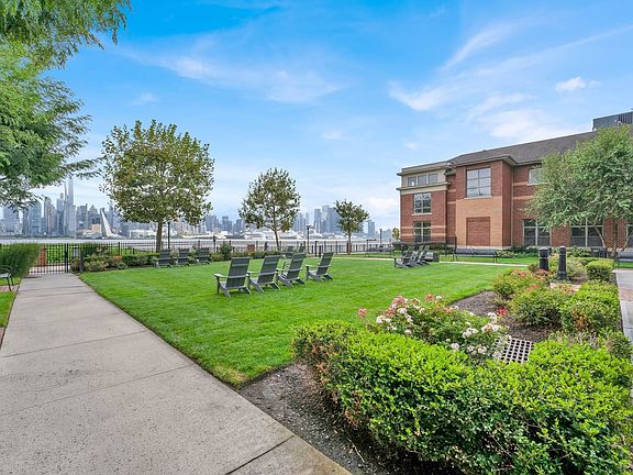 5th image of 26 Avenue At Port Imperial APT 128