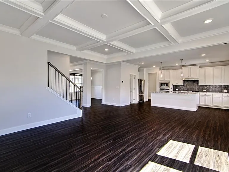 7107 Branch Creek Cv — Photo 18