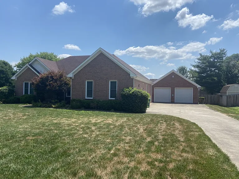 4237 Trenton Rd — Photo 2