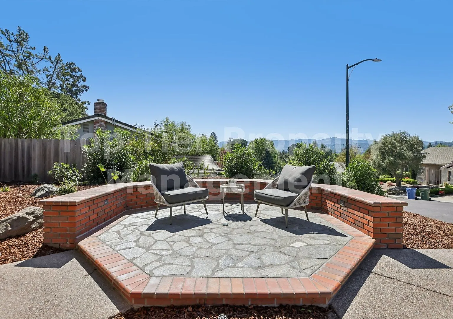 Luxury Renovated Livorna Estates Home | Srvusd Schools | Mt. Diablo Views- 4 Bd/3.5 Ba Single-Fam... — Photo 3