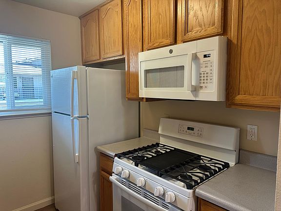 4th image of 6272 Longford Dr APT 4