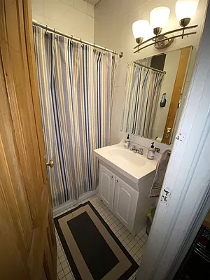 Rented by Dab Hold Corp | media 16