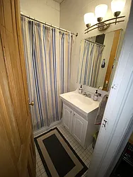 Rented by Dab Hold Corp