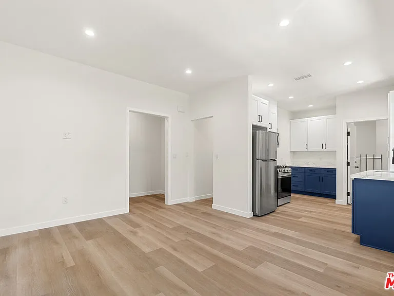 1305 Lucile Ave #3 — Photo 10