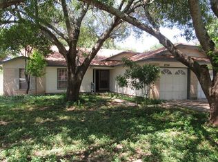 8709 Pineridge Dr, Austin, TX 78729