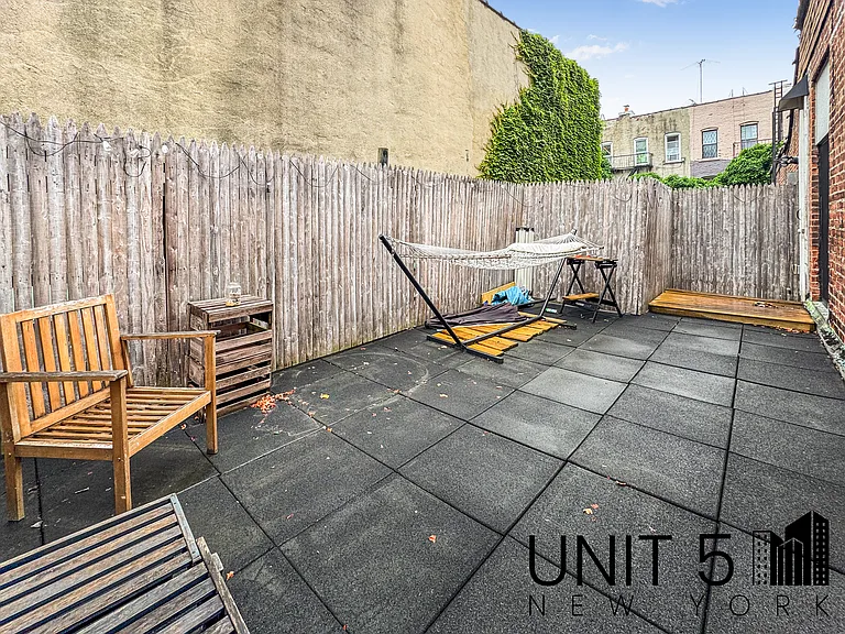 345 Eldert St #123 — Photo 13
