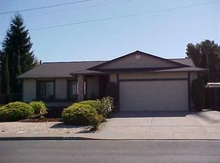 220 Foothill Dr, Vallejo, CA 94591