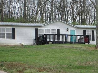 557 River Rd, Flemingsburg, KY 41041
