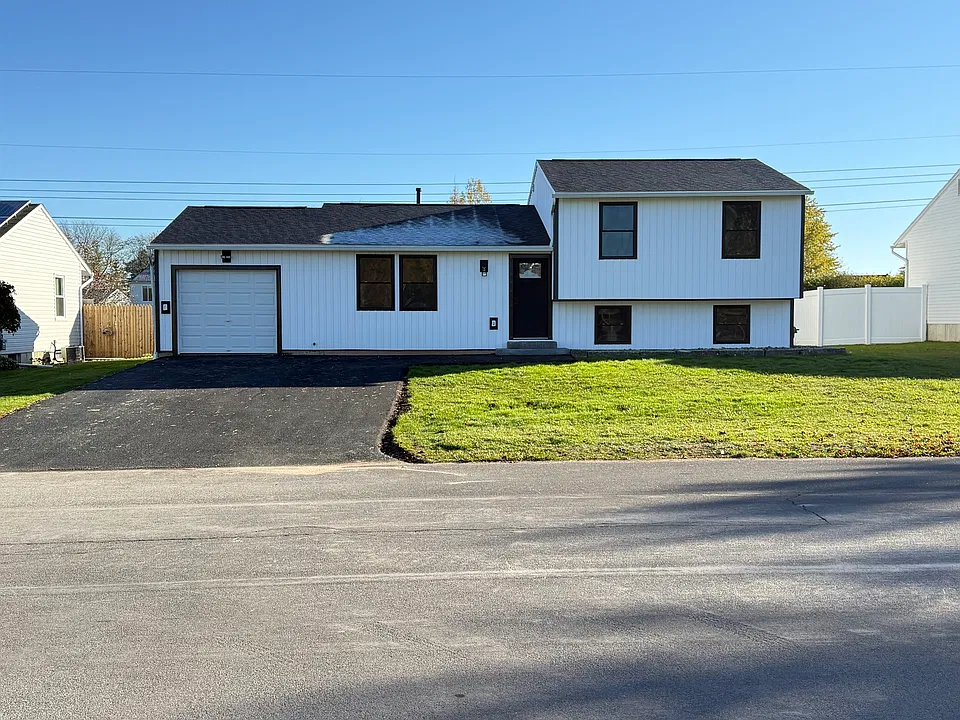 7797 New Hope E