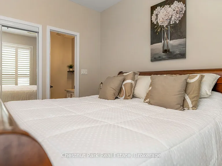 679 Johnston Park Ave — Photo 22