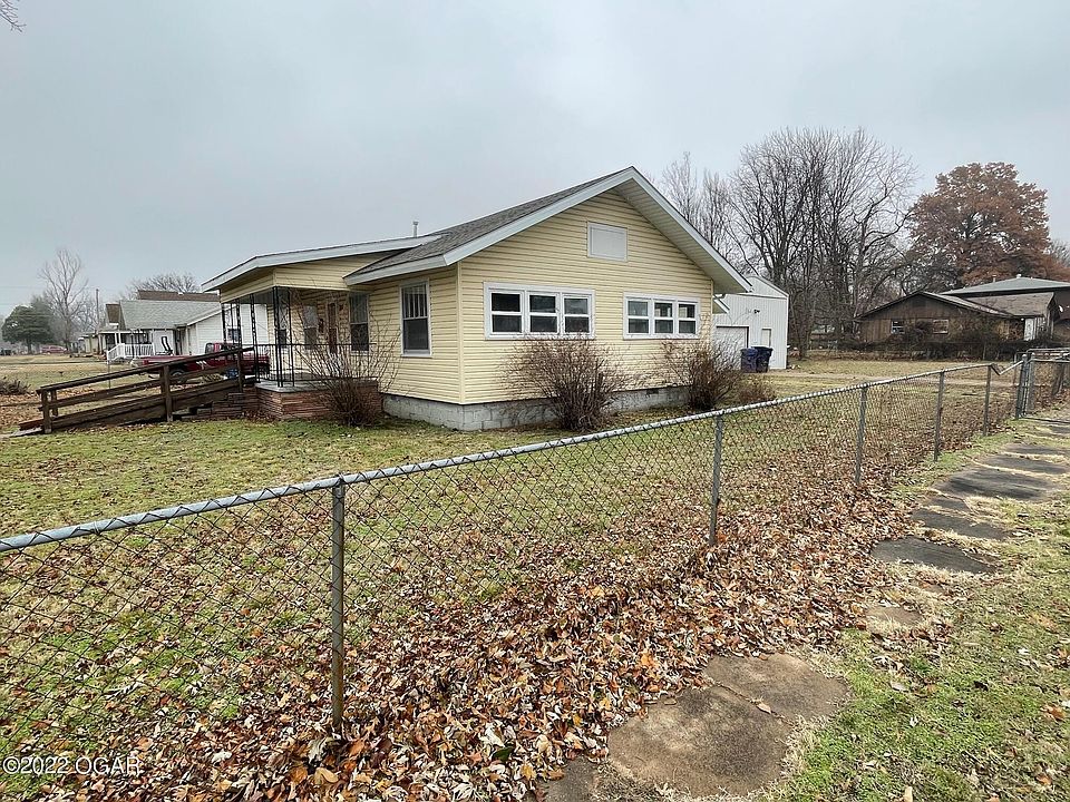 2040 East Ave, Baxter Springs, KS 66713 Zillow