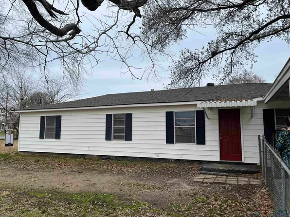 130 Randolph St, Waskom, TX 75692