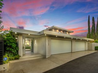 2189 Summitridge Dr, Beverly Hills, CA 90210