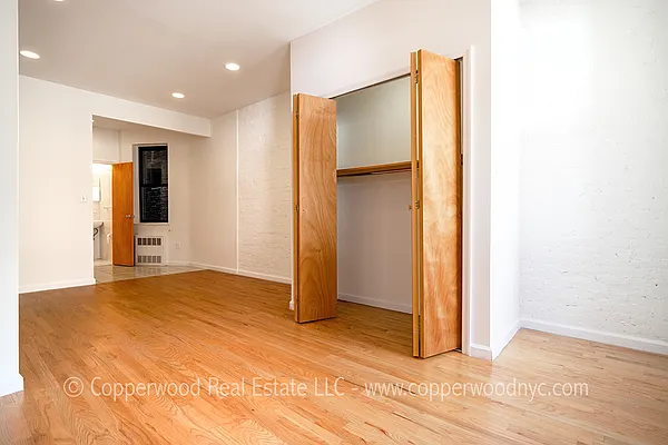 Rented by Copperwood Real Estate | media 12