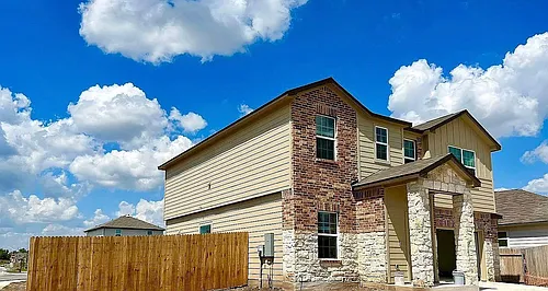 290 Silver Glen Dr Photo 1