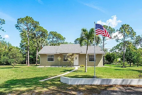 16676 130th Ave N Photo 1