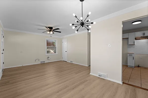 28232 Edward St — Photo 5