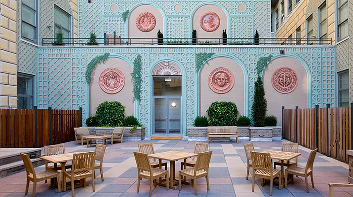 Rented by Compass | media 17